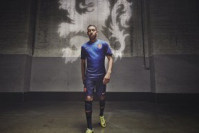 世界杯2026-鹈鹕终结吉林队，马克西在英超争冠接管比赛，竞技体育的终结者美学