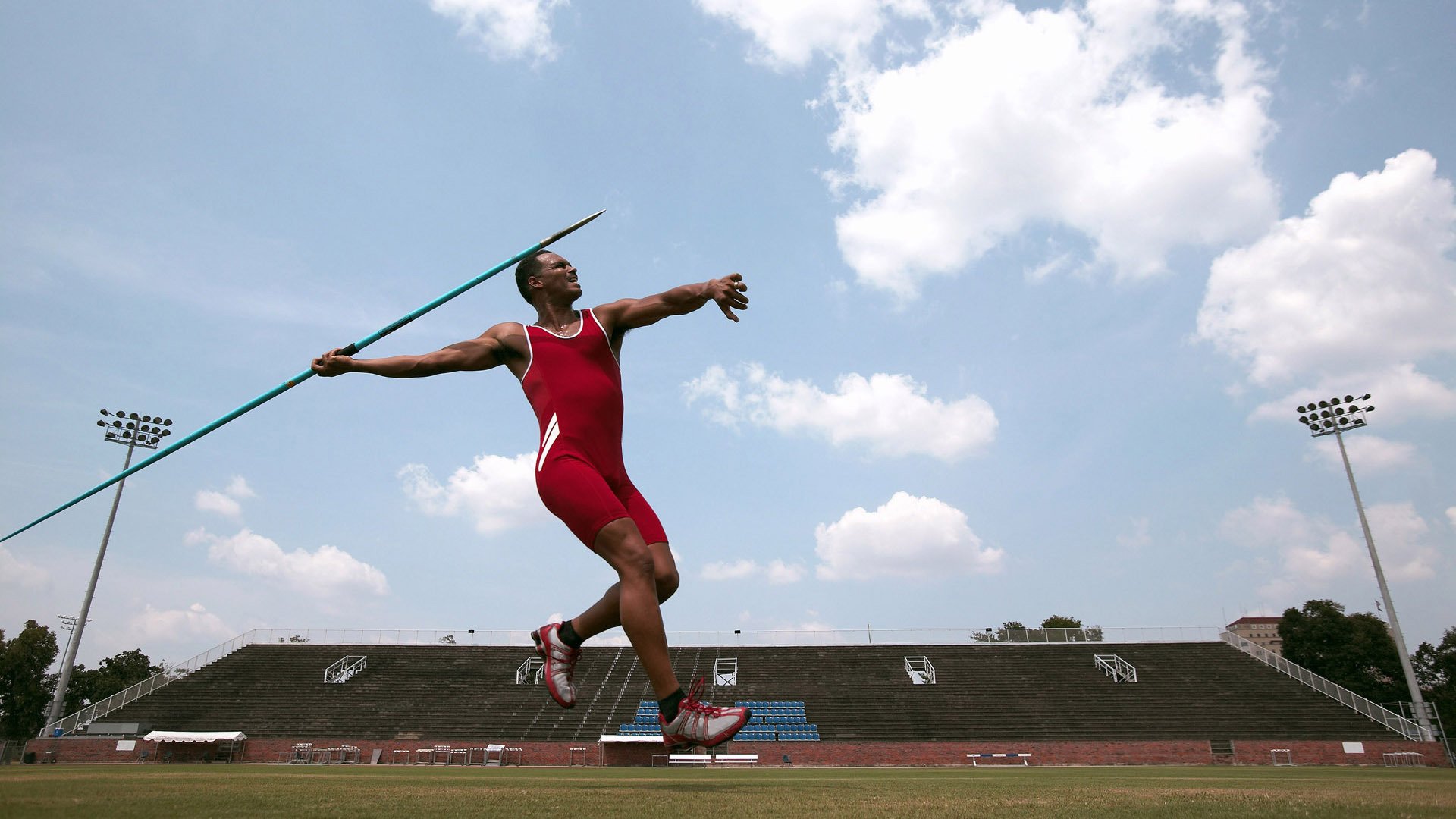 从安第斯山巅到欧洲之巅,当秘鲁足球的暗流涌动欧冠半决赛的战术革命